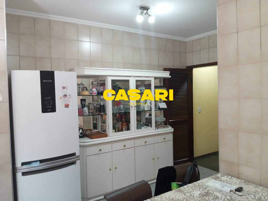 Sobrado para à venda no bairro Paulicéia, São Bernardo do Campo - Casari Imóveis: 