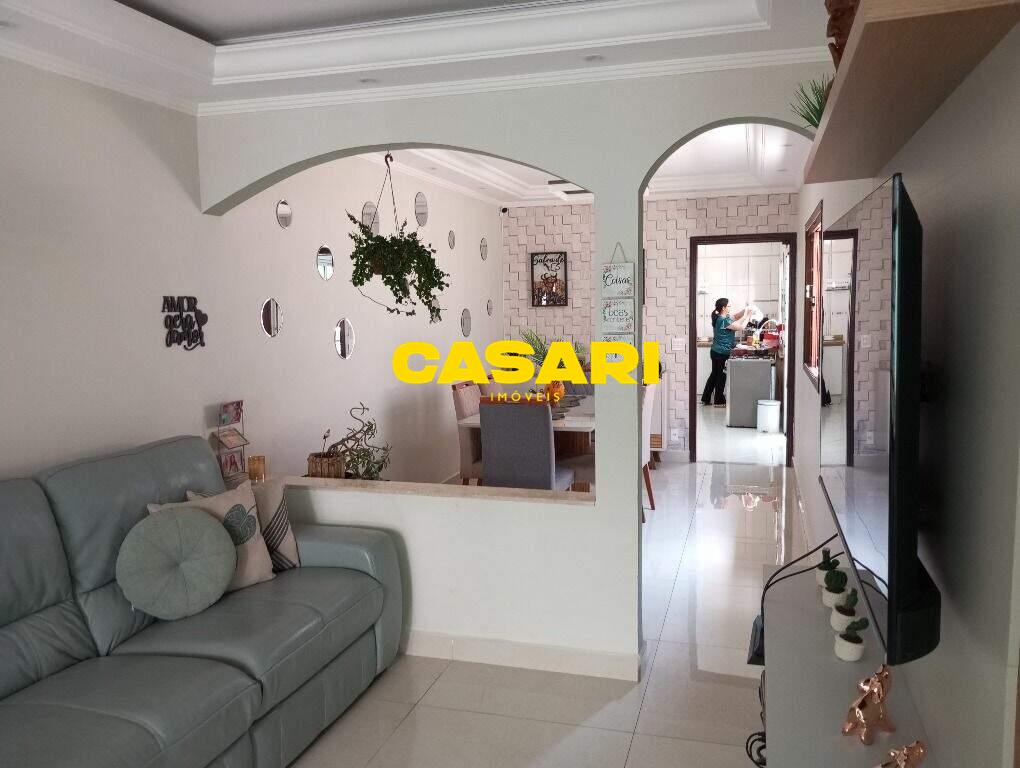 Casa para à venda no bairro Baeta Neves, São Bernardo do Campo - Casari Imóveis: 