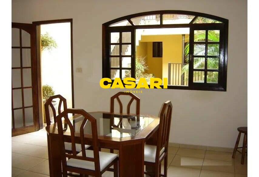 Sobrado para à venda no bairro Vila Curuçá, São Bernardo do Campo - Casari Imóveis: 