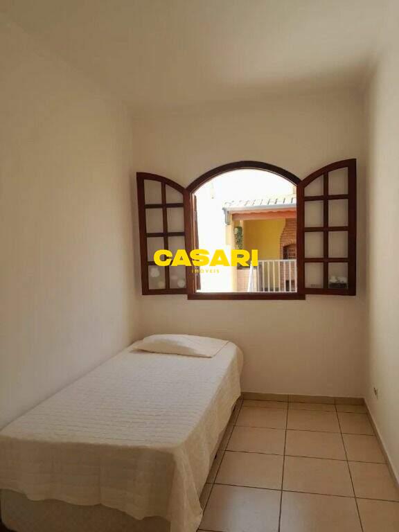 Sobrado para à venda no bairro Vila Curuçá, São Bernardo do Campo - Casari Imóveis: 