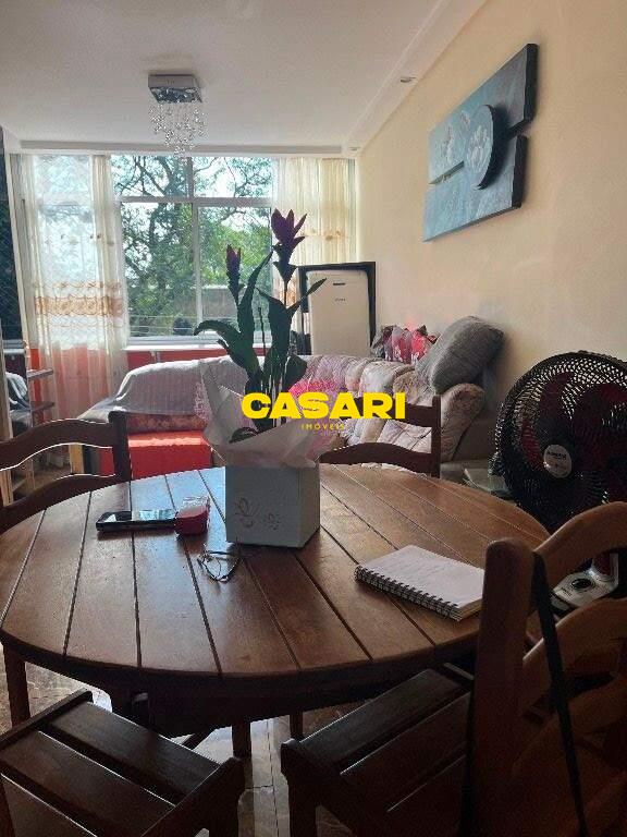 Apartamento para à venda no bairro Rudge Ramos, São Bernardo do Campo - Casari Imóveis: 