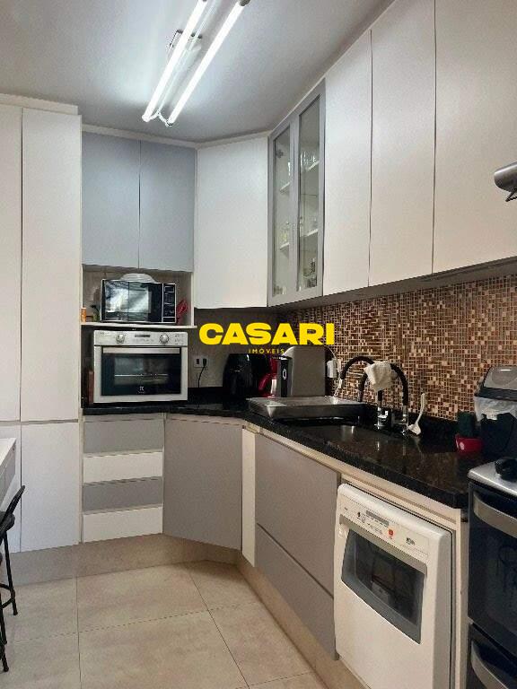 Apartamento para à venda no bairro Rudge Ramos, São Bernardo do Campo - Casari Imóveis: 
