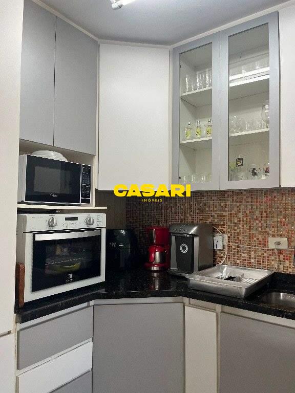 Apartamento para à venda no bairro Rudge Ramos, São Bernardo do Campo - Casari Imóveis: 