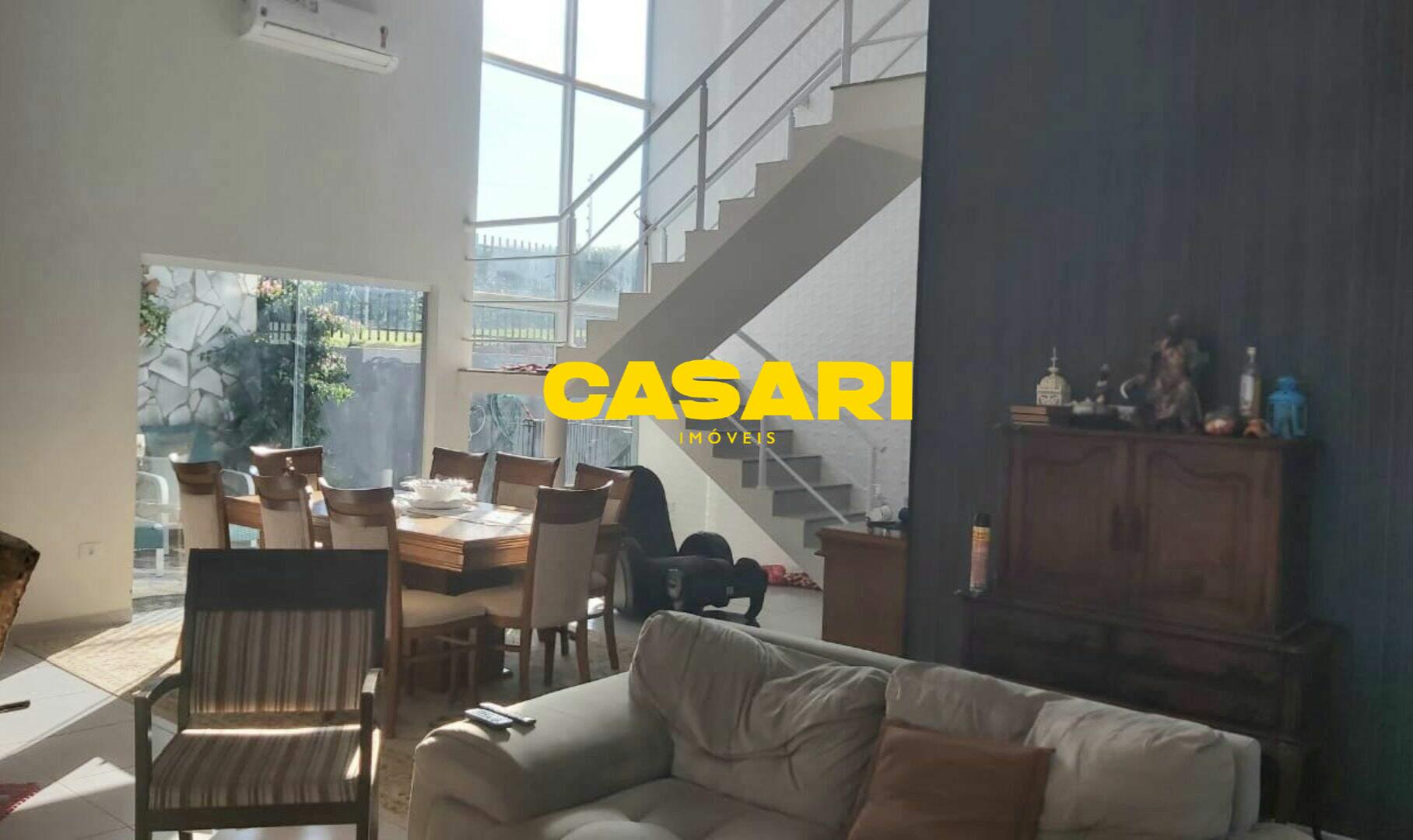Casa para à venda no bairro Solaris, São Bernardo do Campo - Casari Imóveis: 