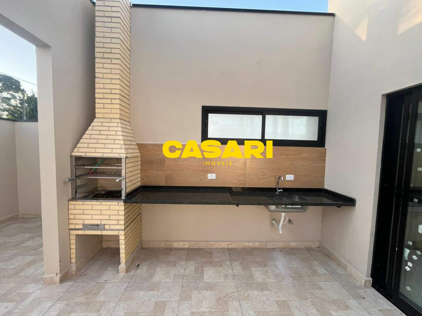 Casa para à venda no bairro Sartorelli, São Bernardo do Campo - Casari Imóveis: 
