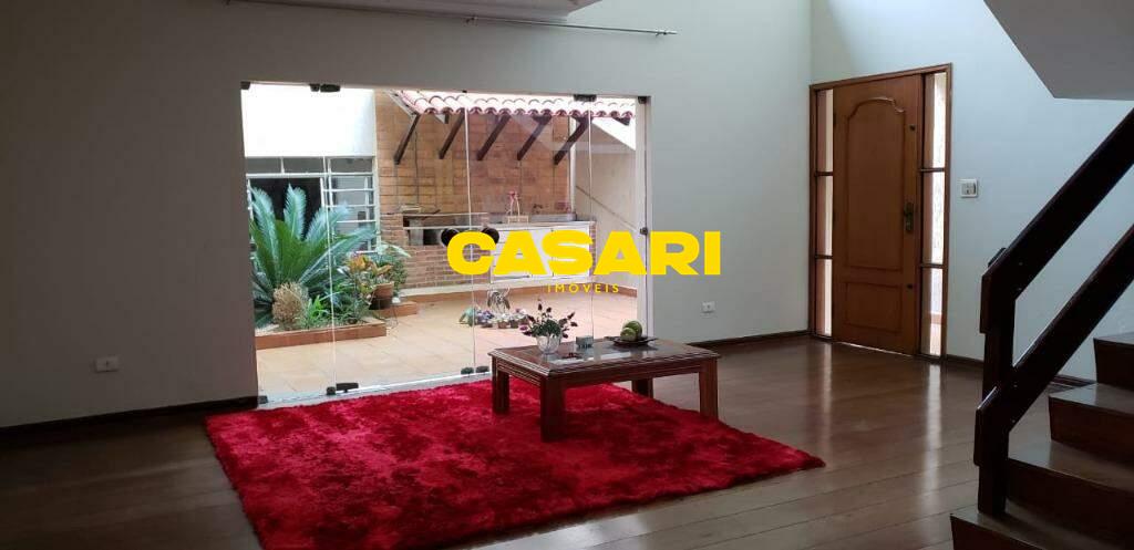 Casa para para aluguel no bairro Jardim do Mar, São Bernardo do Campo - Casari Imóveis: 