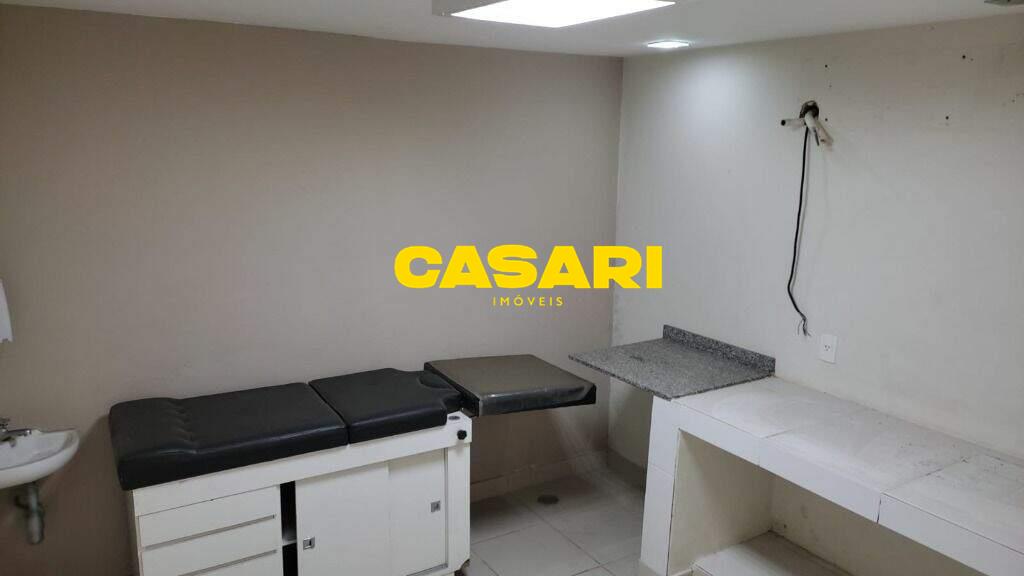 Sobrado para para aluguel no bairro Jardim do Mar, São Bernardo do Campo - Casari Imóveis: 