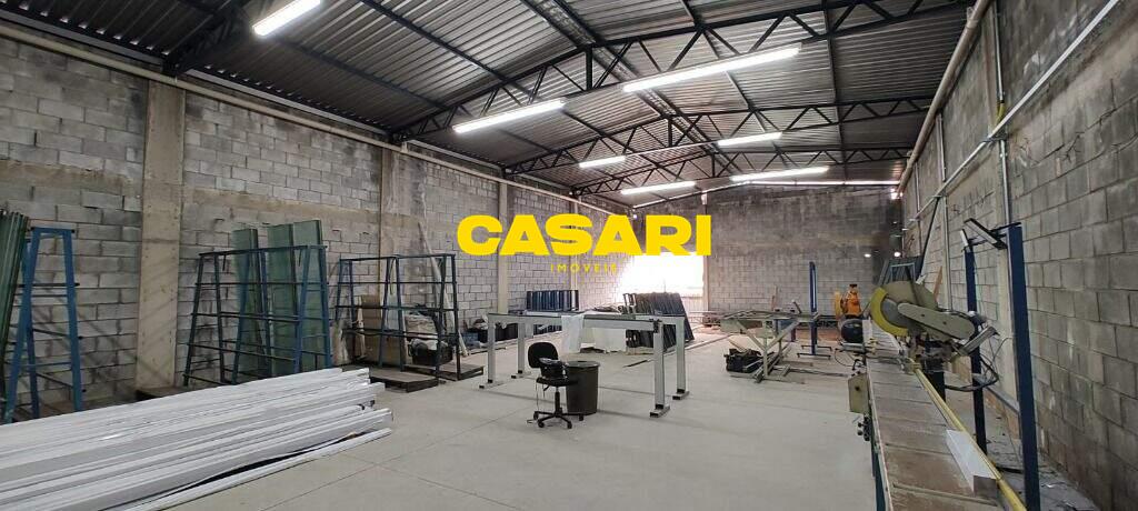 Galpão para para aluguel no bairro Jordanópolis, São Bernardo do Campo - Casari Imóveis: 