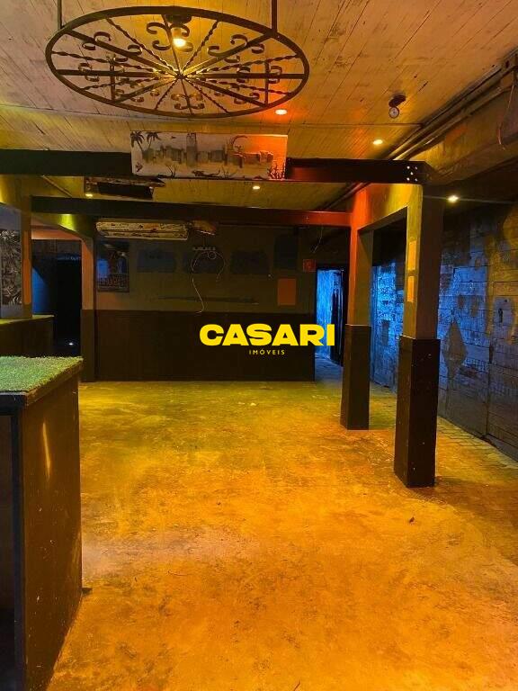 Sobrado para para aluguel no bairro Jardim do Mar, São Bernardo do Campo - Casari Imóveis: 