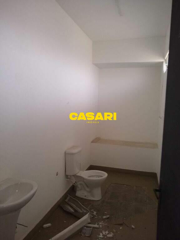 Prédio para para aluguel no bairro Jardim Jamaica, São Bernardo do Campo - Casari Imóveis: 