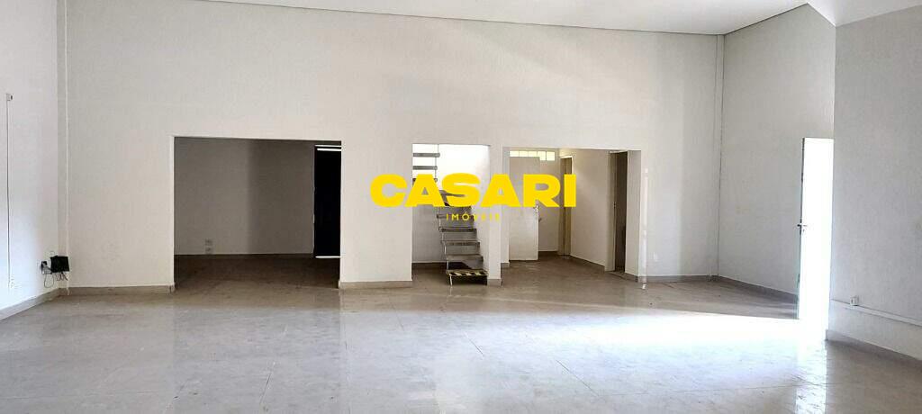 Prédio para para aluguel no bairro Taboão, São Bernardo do Campo - Casari Imóveis: 