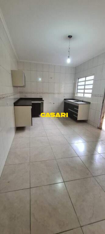 Sobrado para à venda no bairro Montanhão, São Bernardo do Campo - Casari Imóveis: 