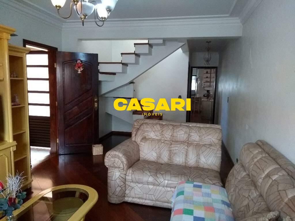 Sobrado para à venda no bairro Jardim Stella, São Bernardo do Campo - Casari Imóveis: 