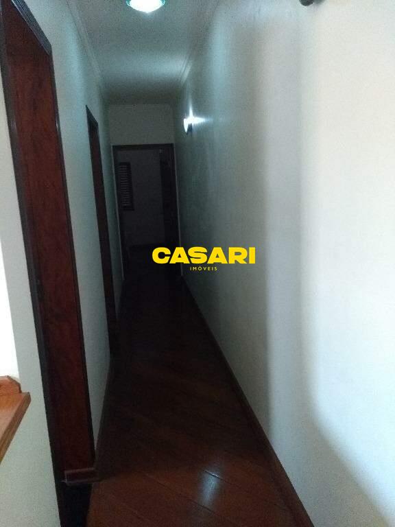 Sobrado para à venda no bairro Jardim Stella, São Bernardo do Campo - Casari Imóveis: 