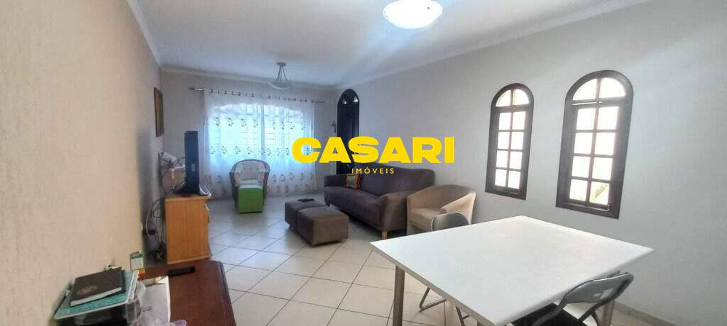 Sobrado para à venda no bairro Jardim do Mar, São Bernardo do Campo - Casari Imóveis: 