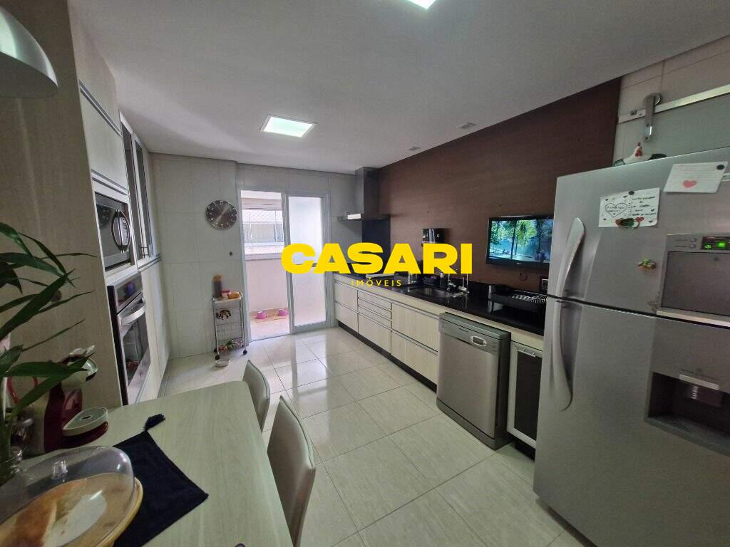 Apartamento para à venda no bairro Centro, São Bernardo do Campo - Casari Imóveis: 