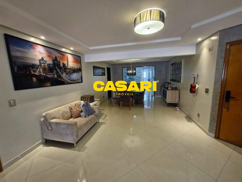 Apartamento para à venda no bairro Centro, São Bernardo do Campo - Casari Imóveis: 