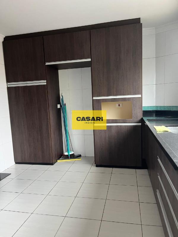 Sobrado para à venda no bairro Jardim do Mar, São Bernardo do Campo - Casari Imóveis: 