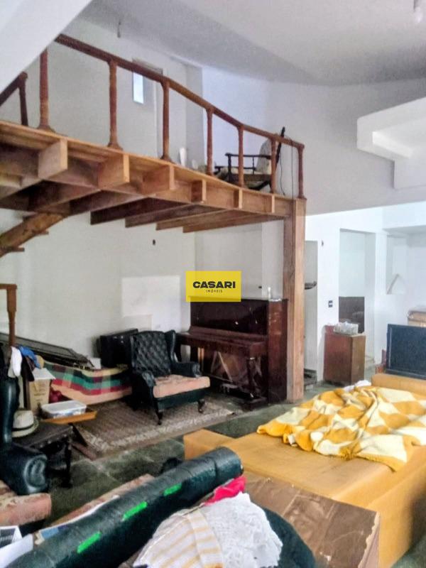 Casa para à venda no bairro Riacho Grande, São Bernardo do Campo - Casari Imóveis: 