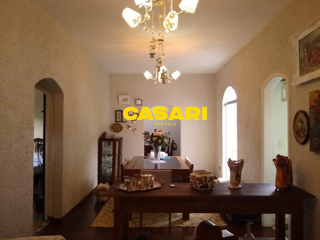 Casa para para aluguel no bairro Rio Grande, São Bernardo do Campo - Casari Imóveis: 
