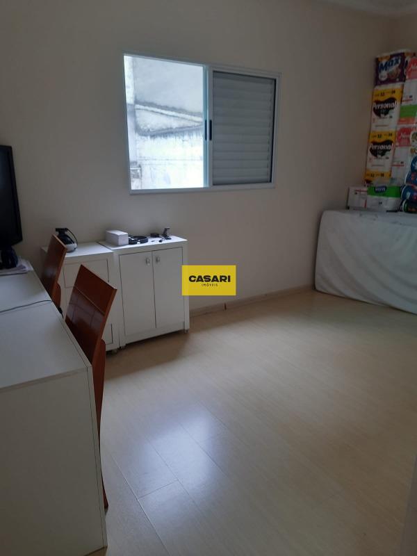 Sobrado para à venda no bairro Rudge Ramos, São Bernardo do Campo - Casari Imóveis: 