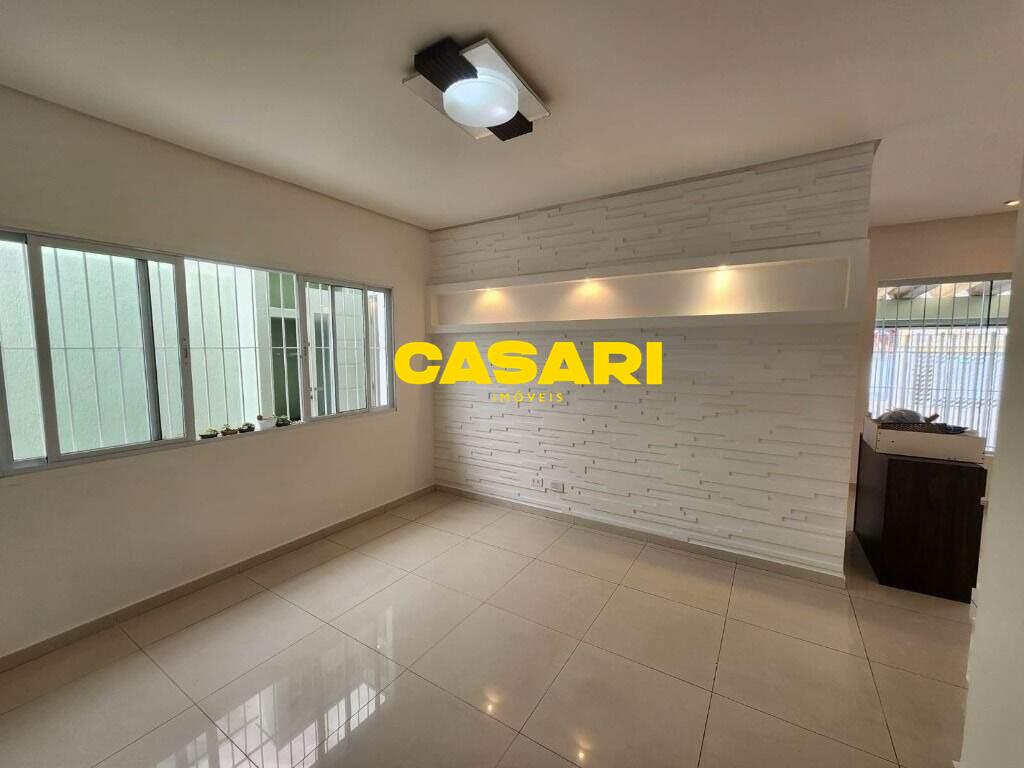 Casa para à venda no bairro Anchieta, São Bernardo do Campo - Casari Imóveis: 