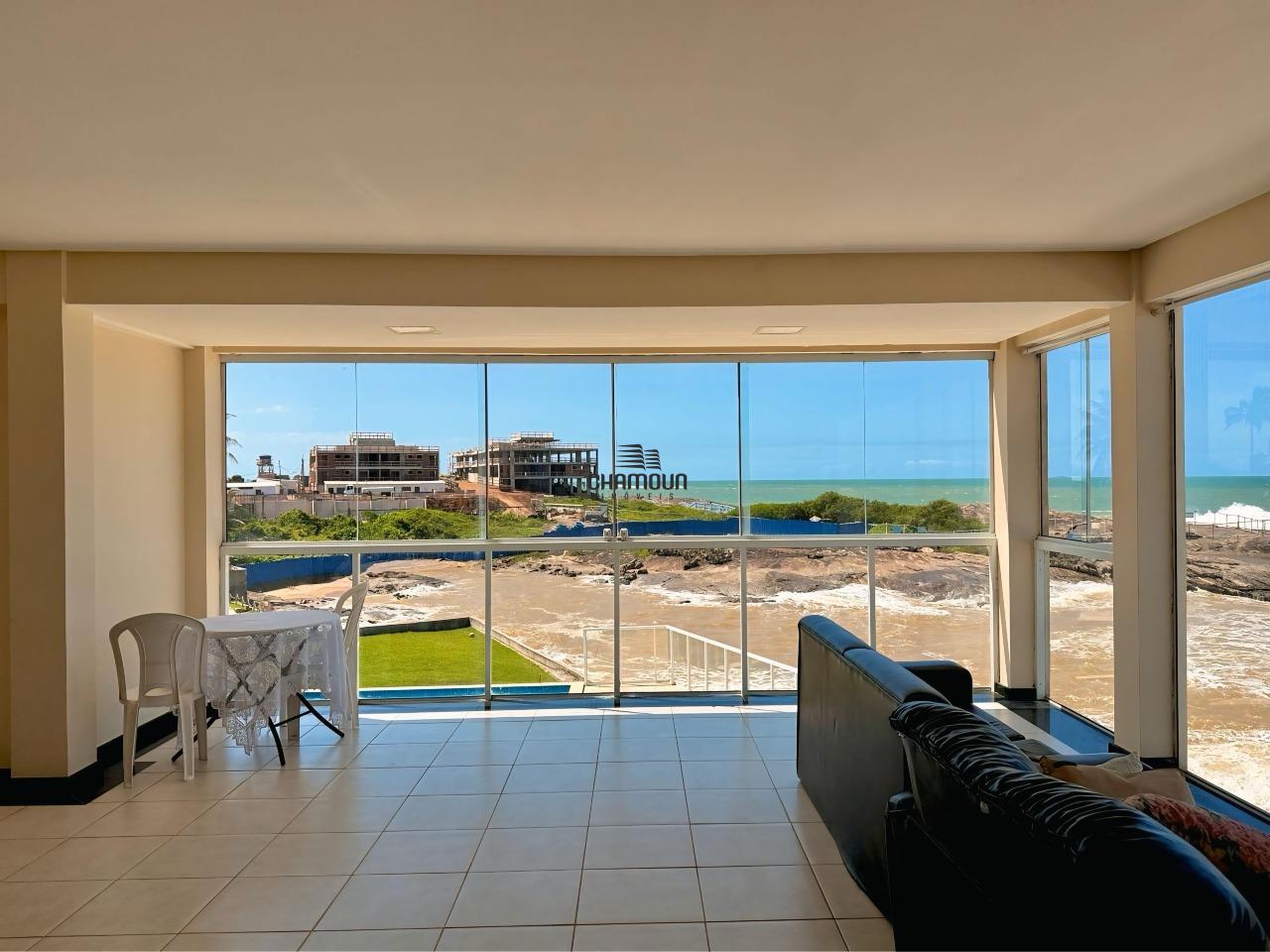 Casa à venda no Enseada Azul: 7 quartos 4 suítes 10 banheiros na Praia de Peracanga