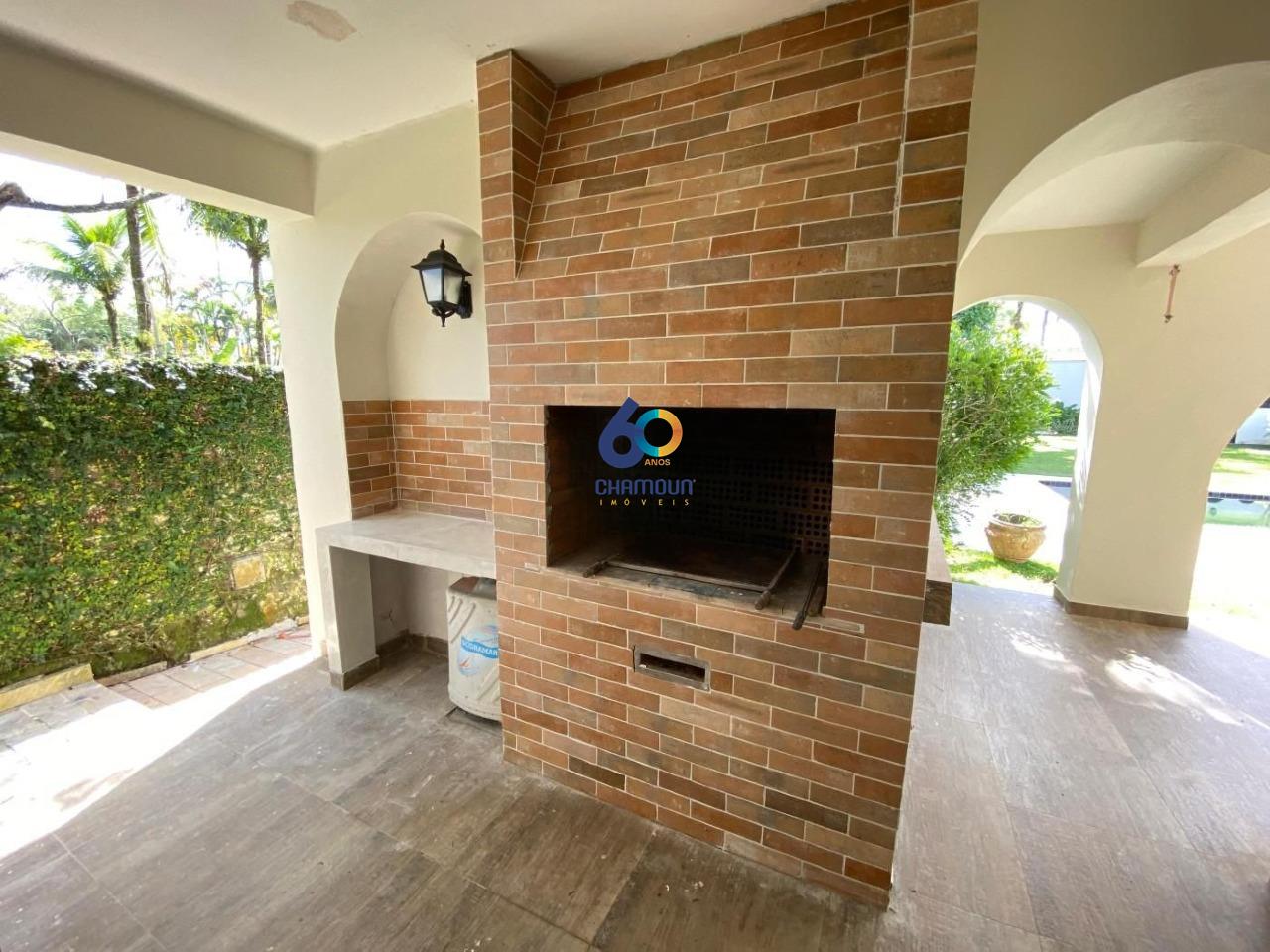 Casa à venda no Balneário Praia do Pernambuco: Mansão Exclusiva à Venda – Praia de Pernambuco, Guarujá/SP