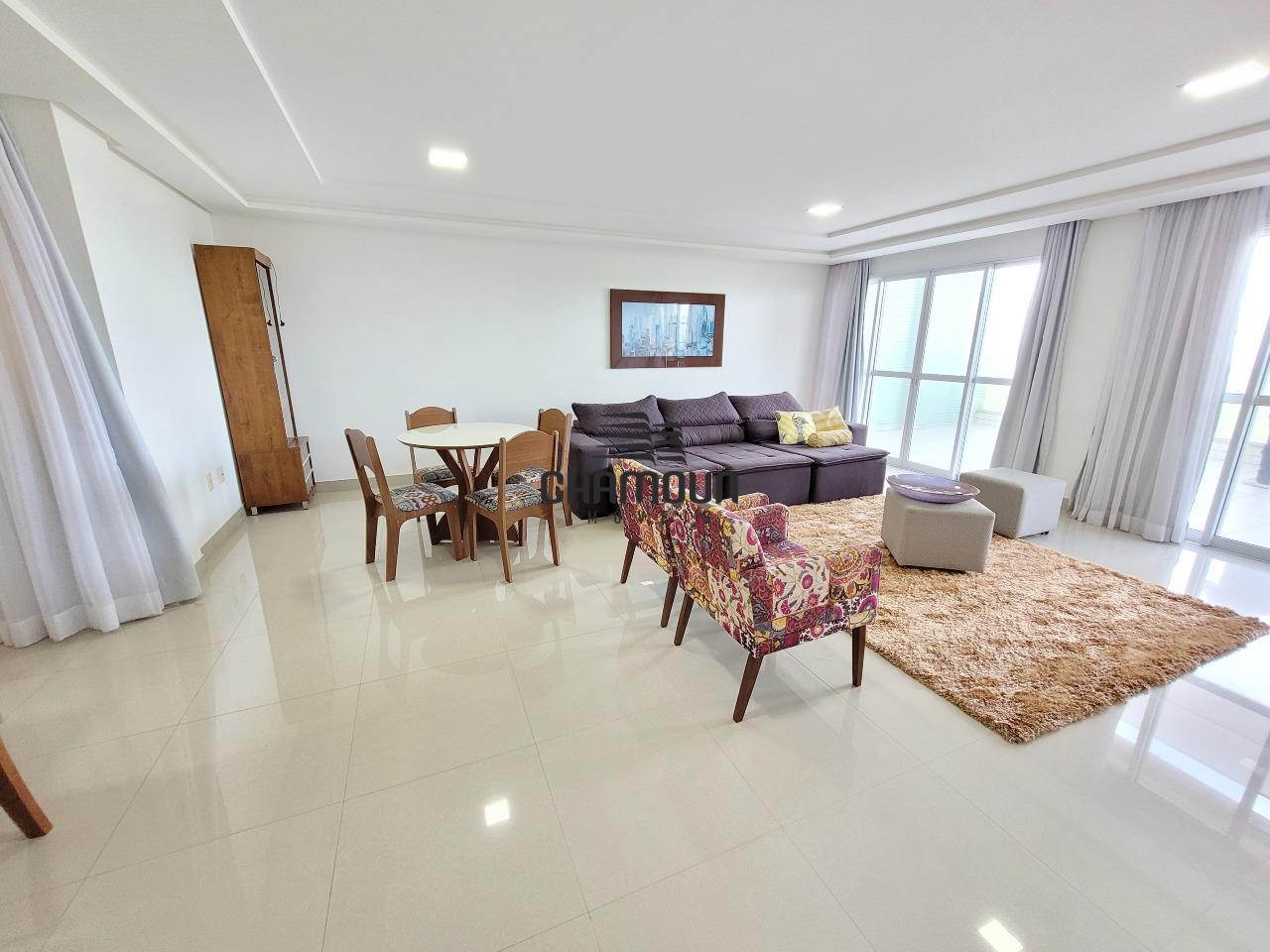 Cobertura à venda no Enseada Azul: Cobertura à venda com 5 suítes em Guarapari