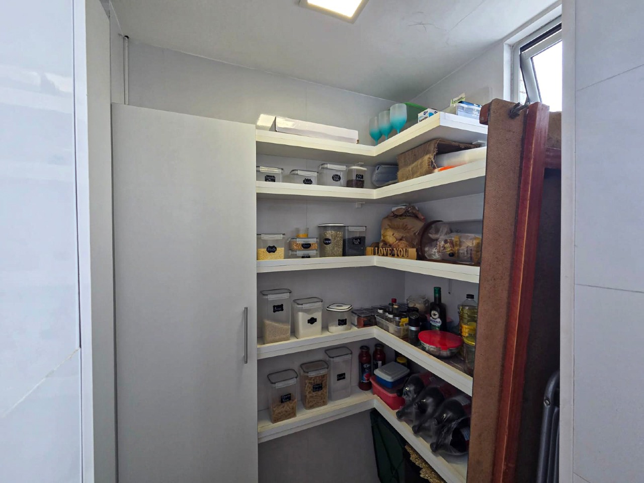 Apartamento à venda no Brisamar: 