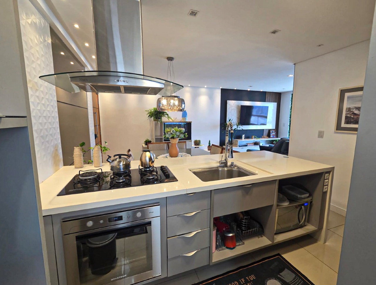 Apartamento à venda no Brisamar: 