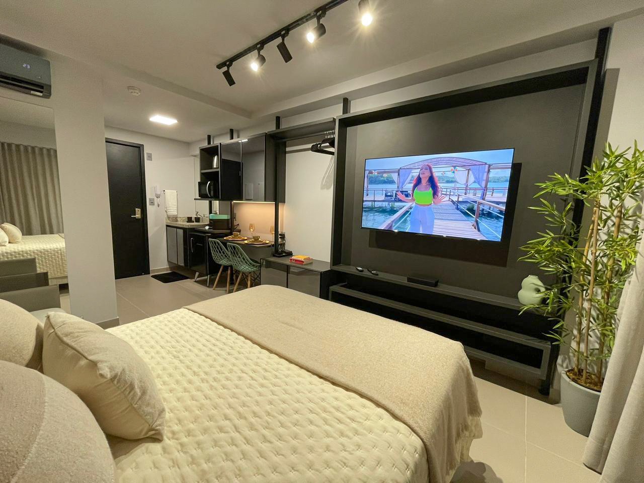 Flat à venda no Jardim Oceania: 