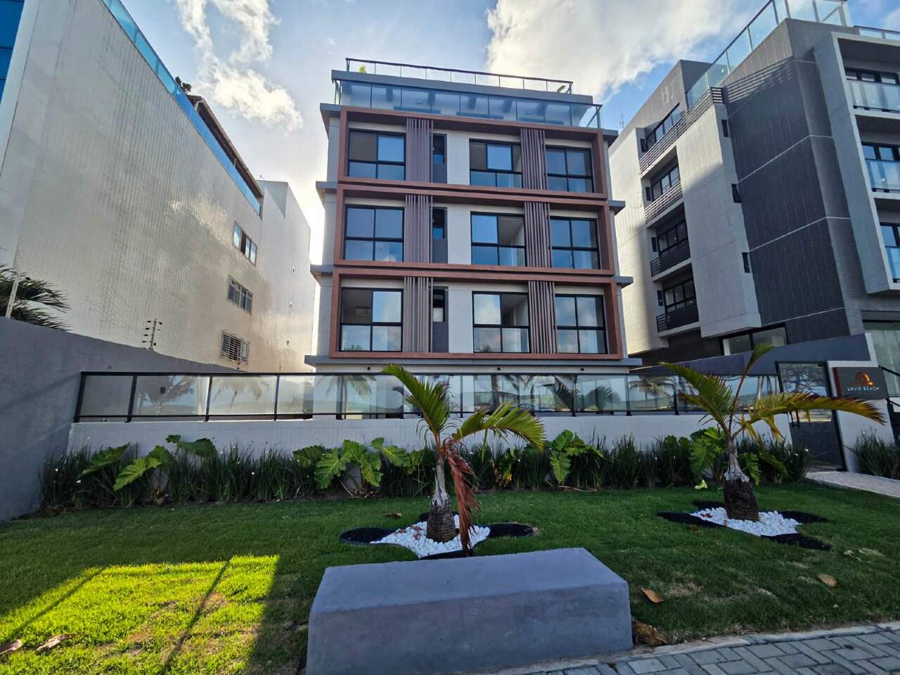 Flat à venda no Intermares: 