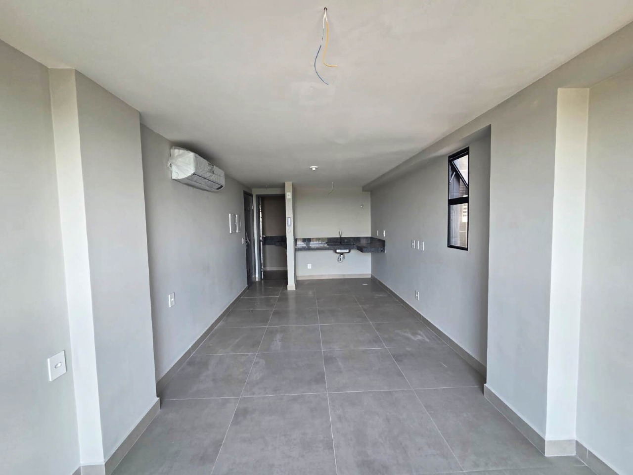 Flat à venda no Intermares: 