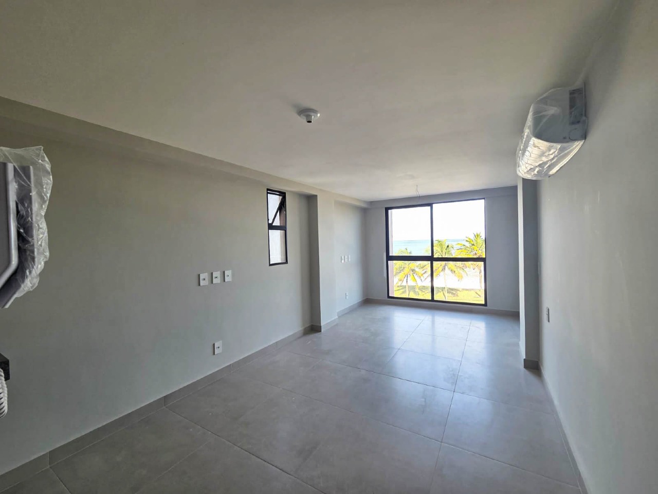 Flat à venda no Intermares: 