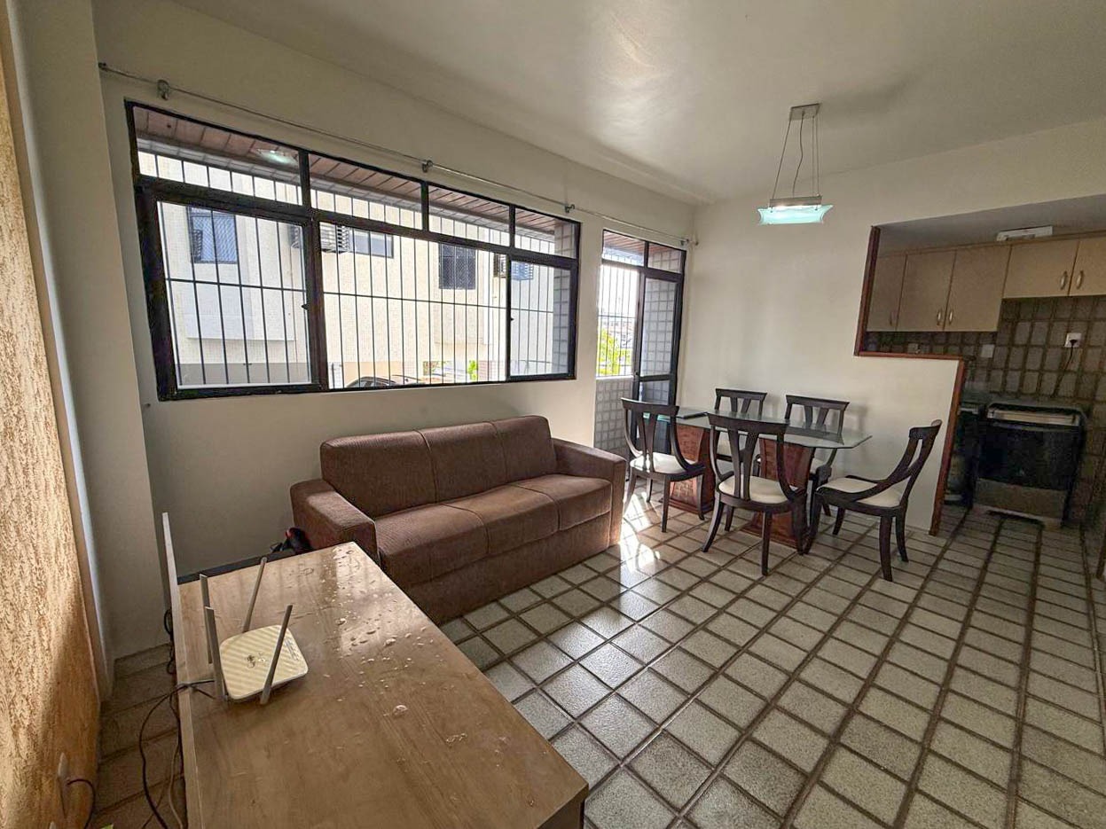 Apartamento à venda no Intermares: 
