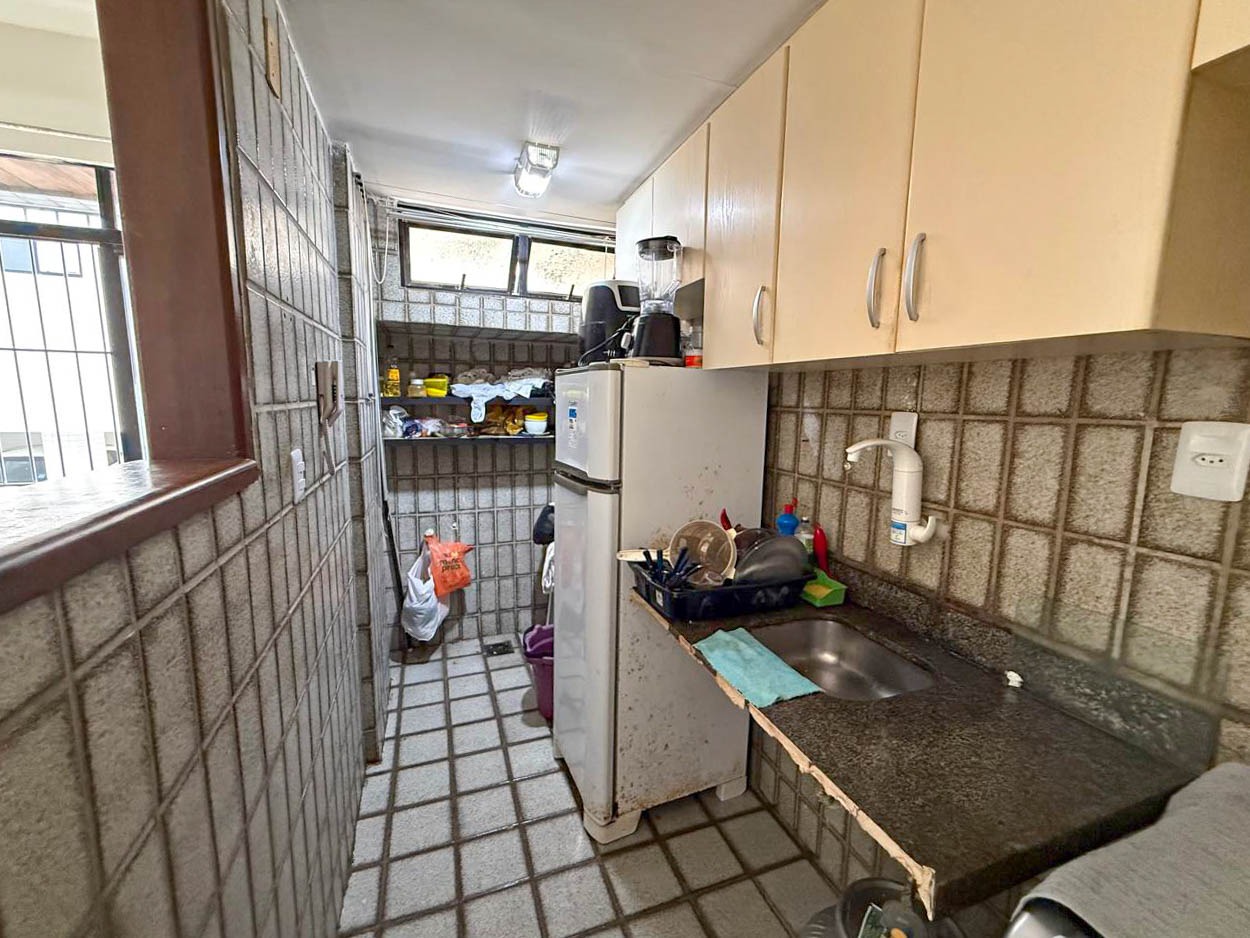 Apartamento à venda no Intermares: 