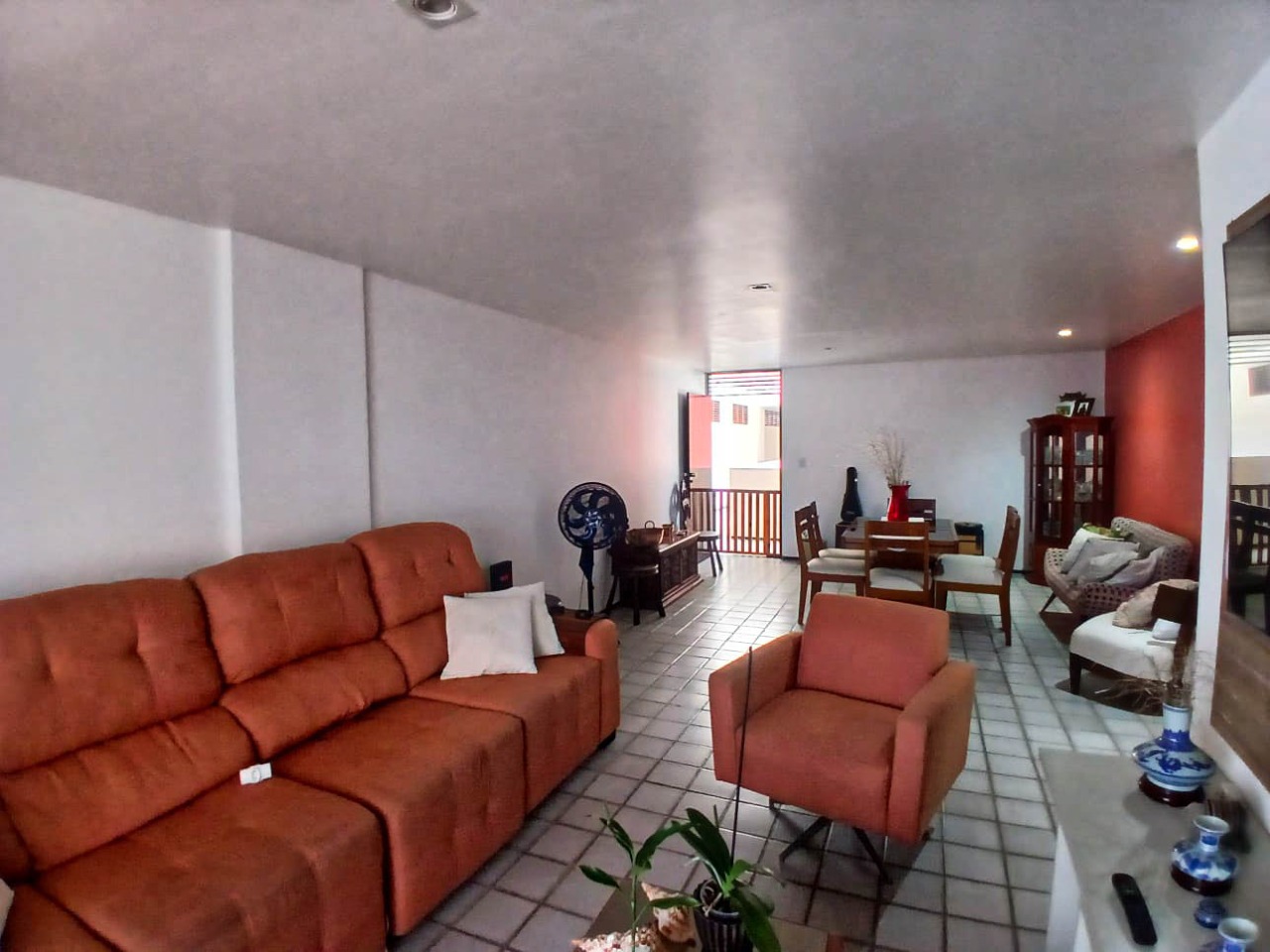 Apartamento à venda no Intermares: 