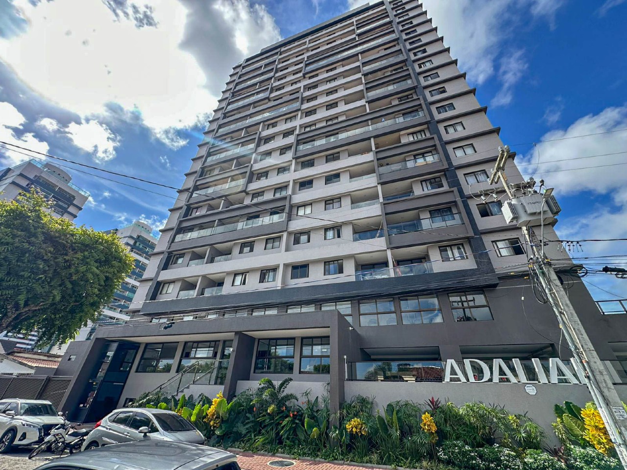 Cobertura para aluguel no Tambauzinho: 