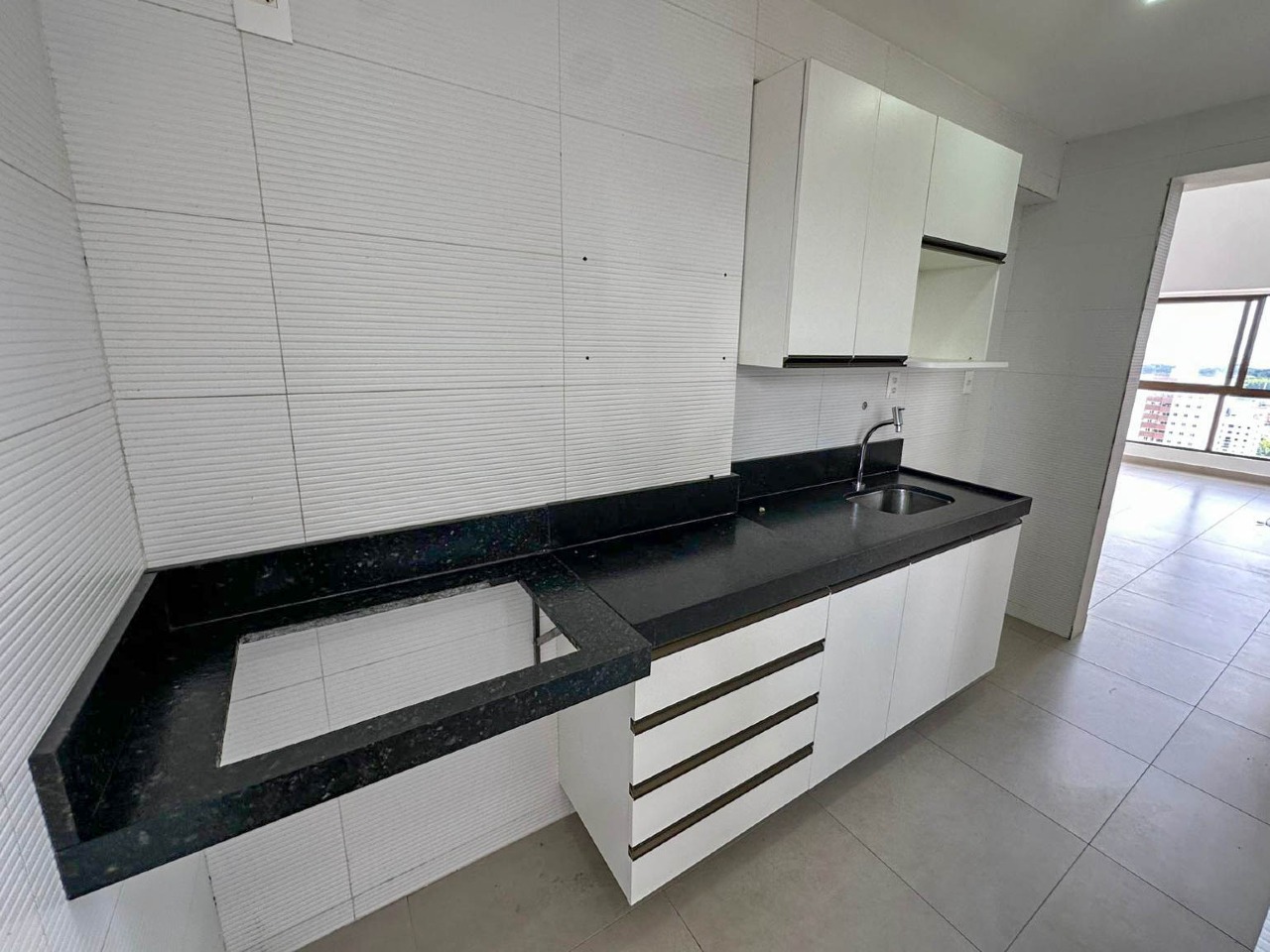 Cobertura para aluguel no Tambauzinho: 