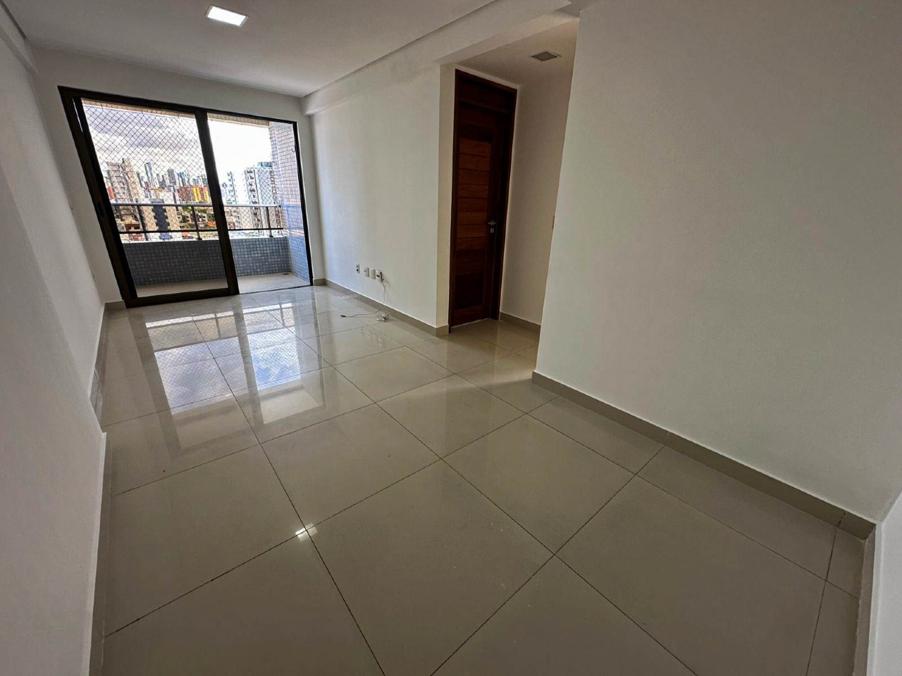 Apartamento para aluguel no Aeroclube: 