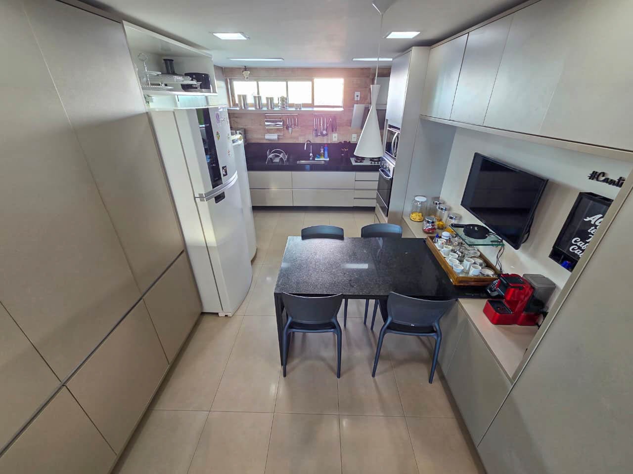 Cobertura à venda no João Agripino: 