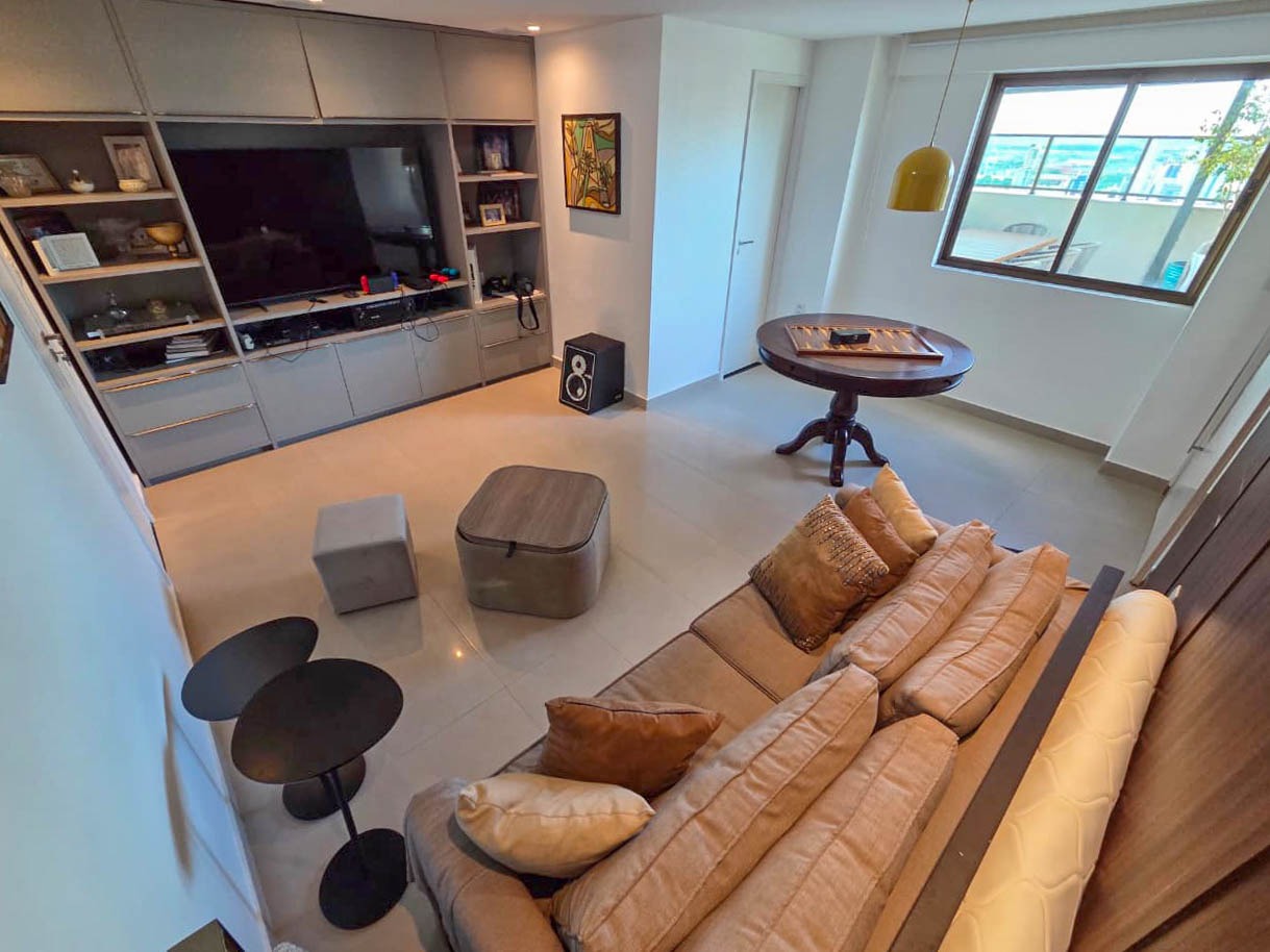 Cobertura à venda no João Agripino: 