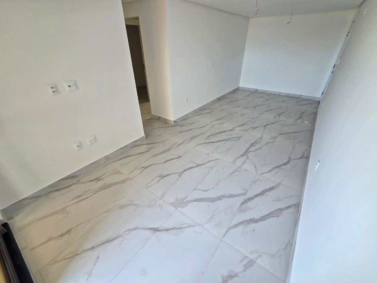 Apartamento à venda no Areia Dourada: 