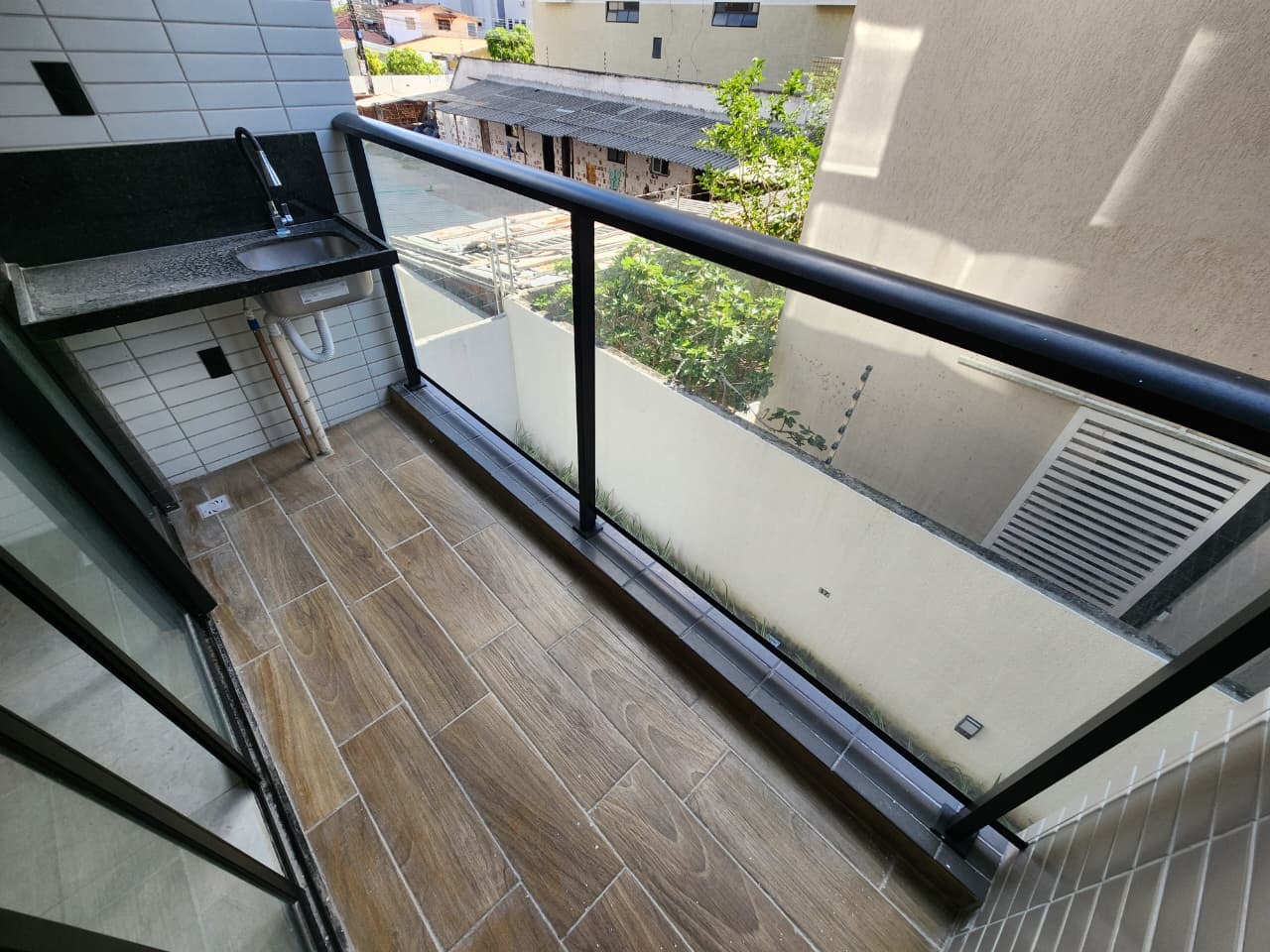 Flat à venda no Intermares: 