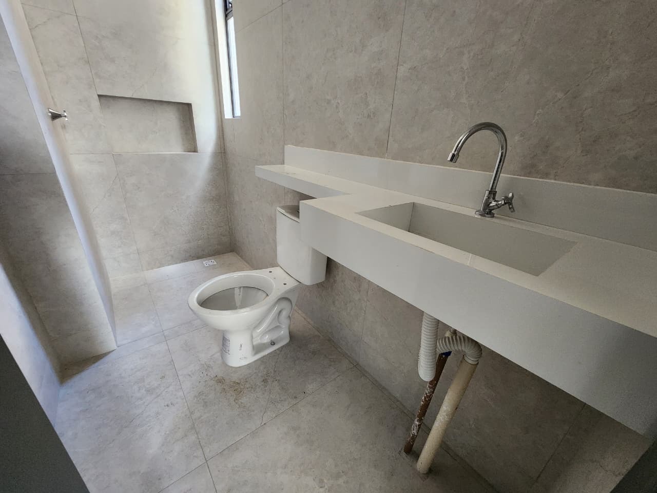 Flat à venda no Intermares: 