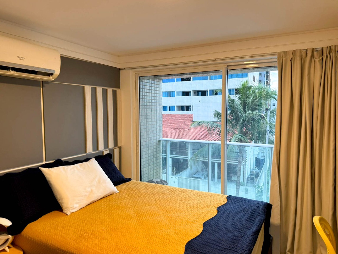 Flat à venda no Intermares: 