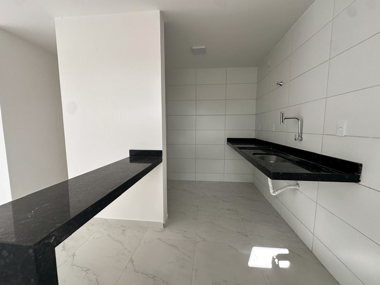 Apartamento à venda no Aeroclube: 