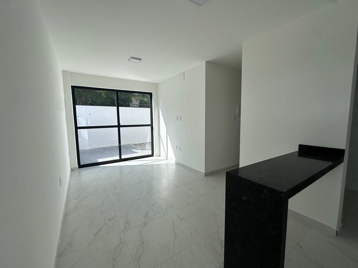 Apartamento à venda no Aeroclube: 