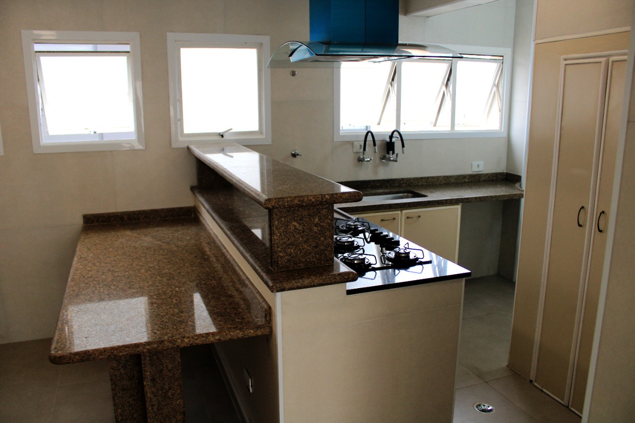 Apartamento, 3 quartos, 205 m² - Foto 3